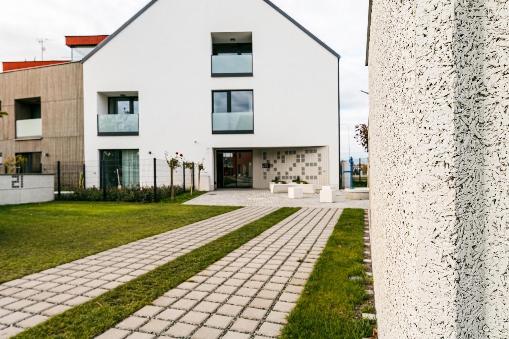 Apartman Mikulov Garden Eksteriør billede